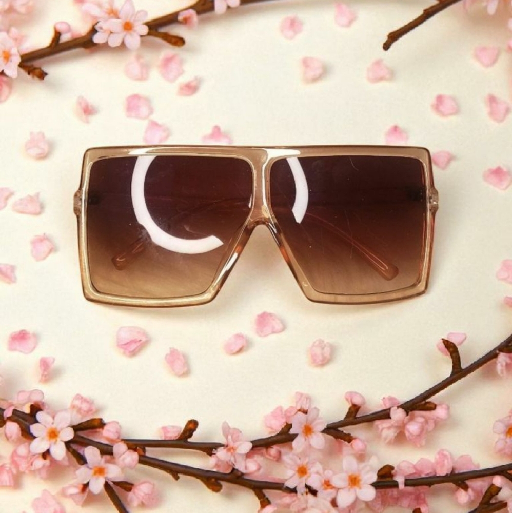 Women's Trendy Oversized Brown Translucent Square Frame Sunglasses Shades Summer